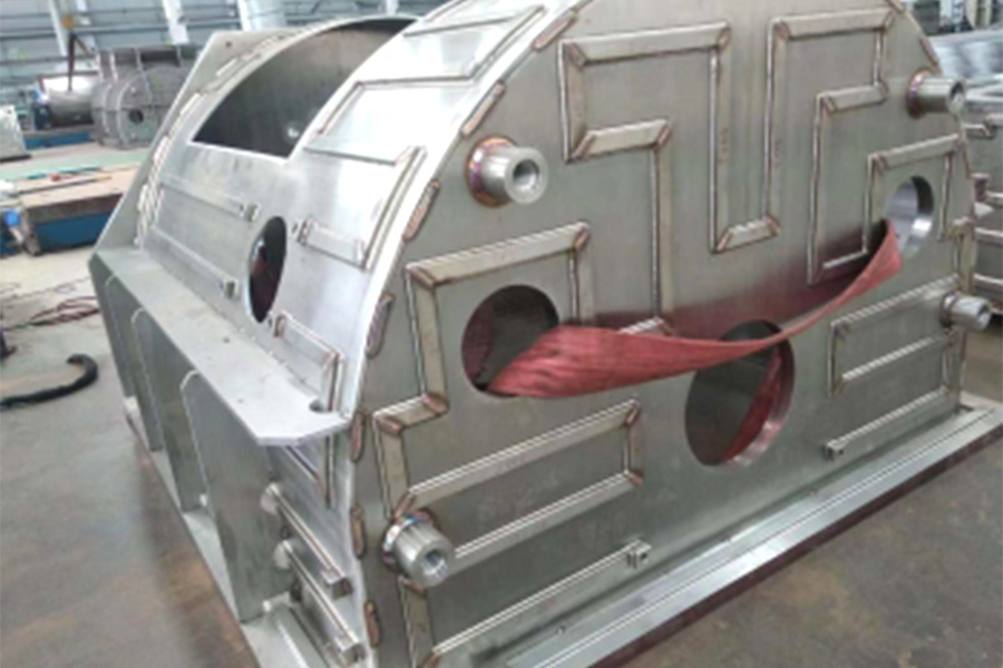 Ruostumattomasta teräksestä valmistettu tyhjiökammio